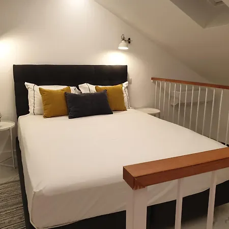 בית נופש Casa Da Porta Da - 1 Bedroom Castle Loft *