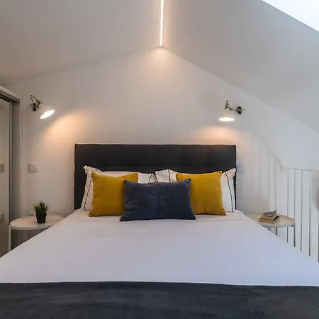 Casa Da Porta Da - 1 Bedroom Castle Loft 알부페이라